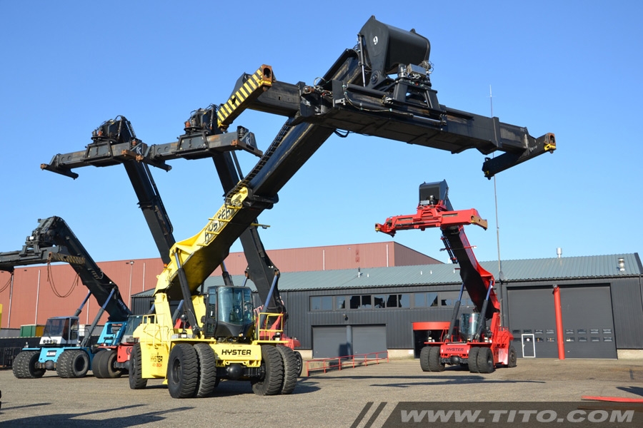 Hyster Reach Stacker RS46-36CH