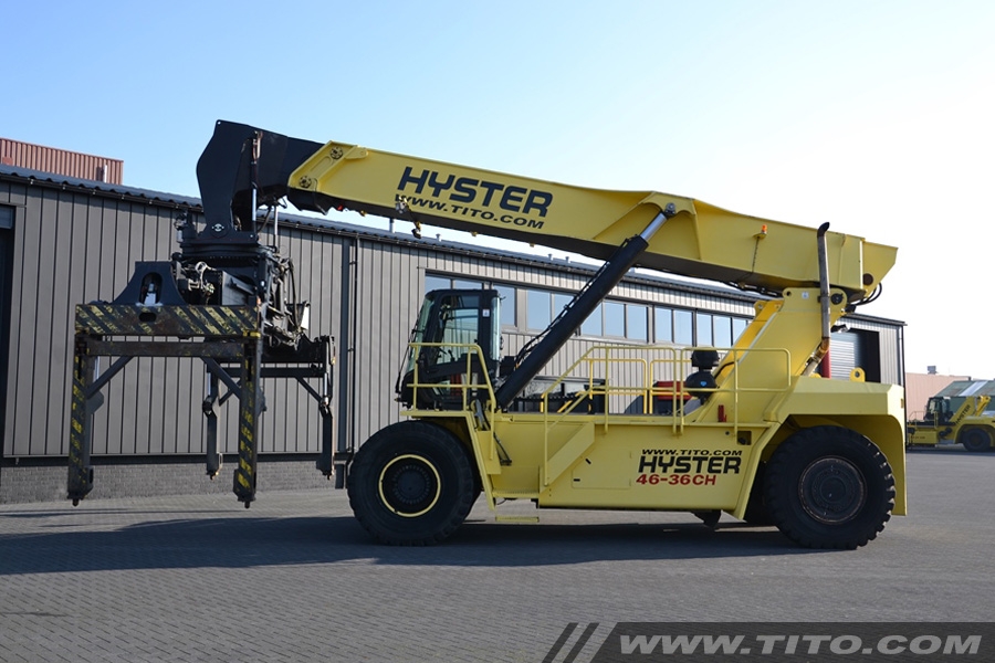 Hyster RS46-36CH used 46 ton reach stacker