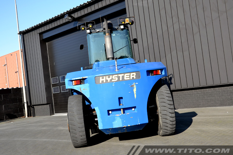 Used 18 ton Hyster forklift for sale