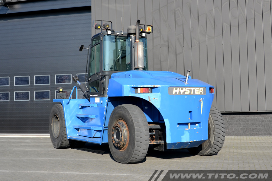 Used 18 ton Hyster forklift for sale