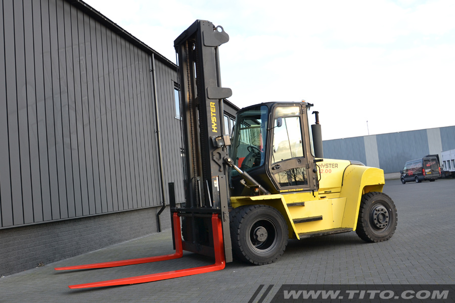 SOLD // Used 12 ton Hyster forklift for sale