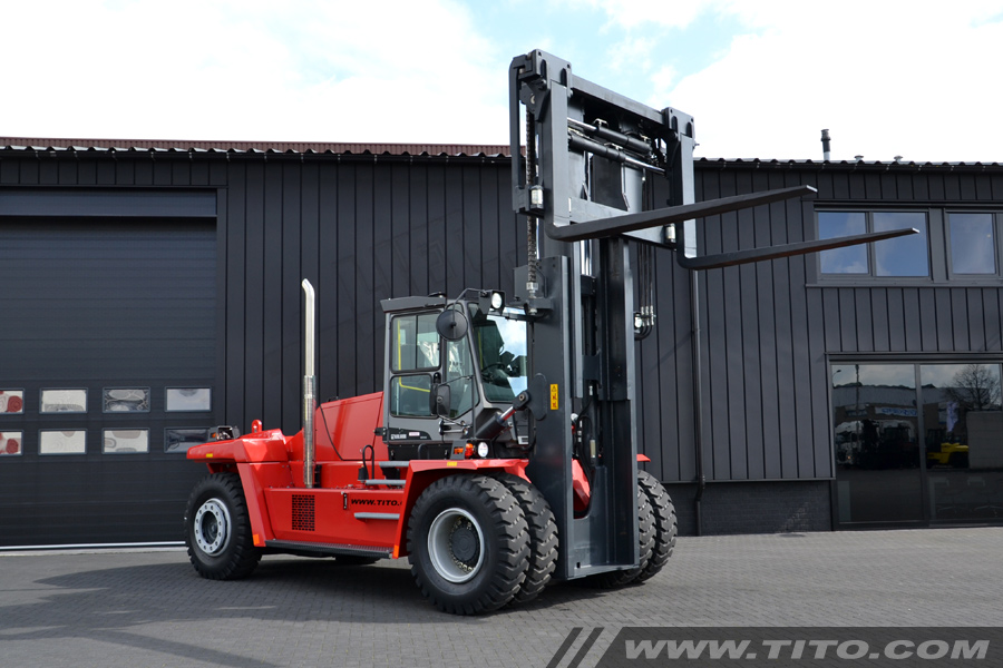 SOLD // New 25 ton Kalmar forklift for sale  