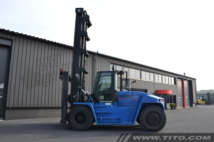 SOLD // Used 18 ton Hyster forklift for sale