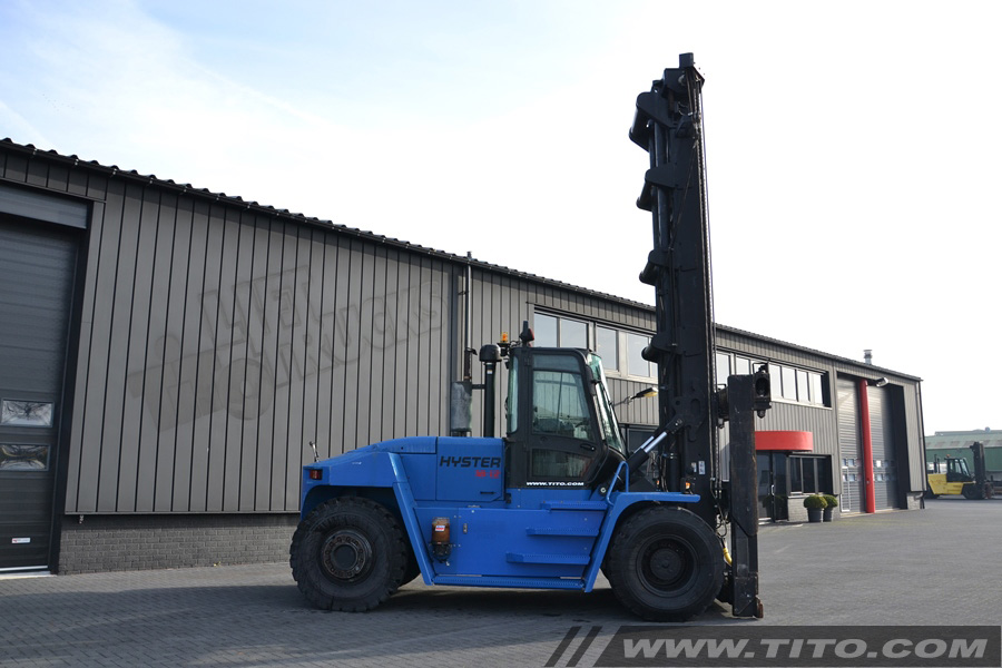 SOLD // Used 18 ton Hyster forklift for sale