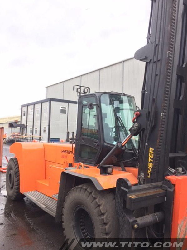SOLD // Used 32 ton forklift for sale
