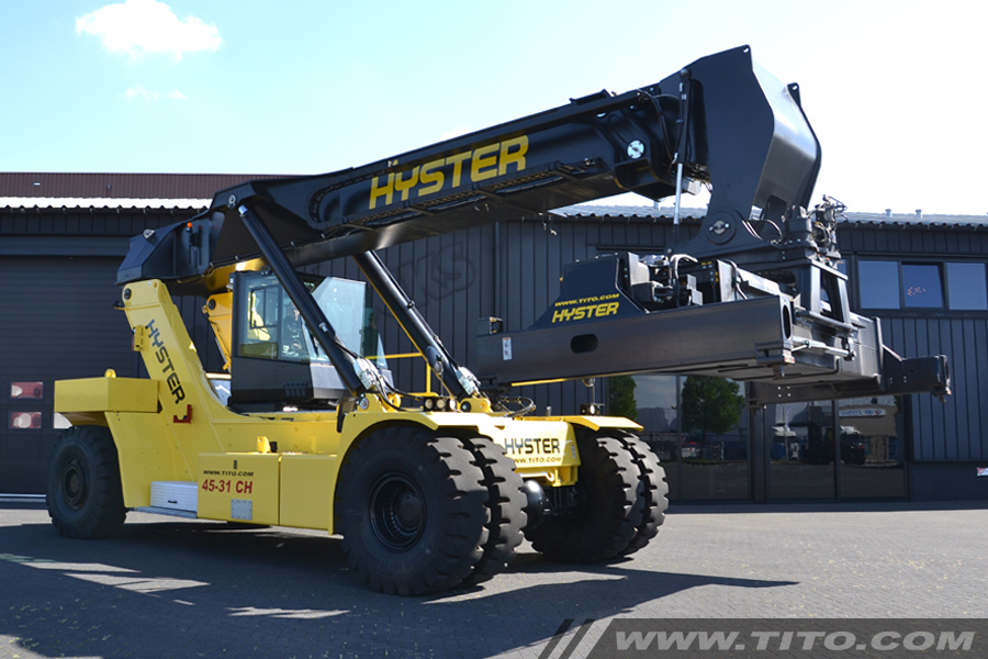 Used 45 ton hyster reach stacker for sale