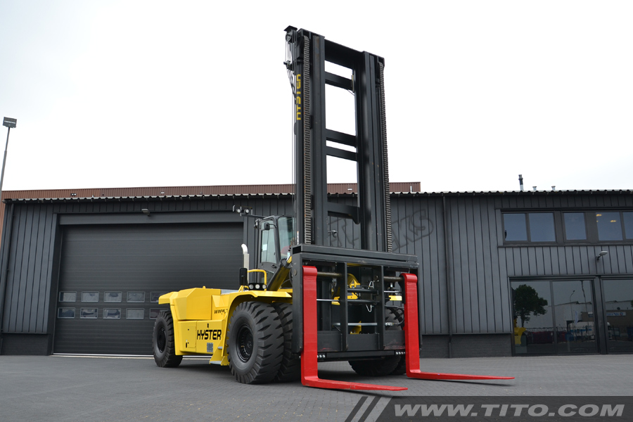 Reachstackers Big Forklifts Tito Lifttrucks Hyster H40xm 12