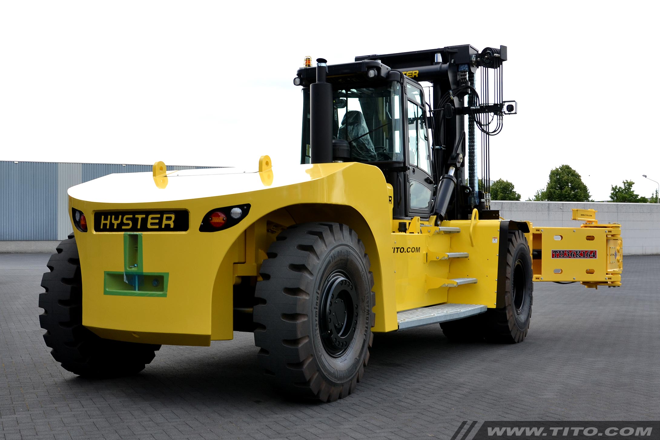 Hyster Tire Handler H32XM-12 for sale