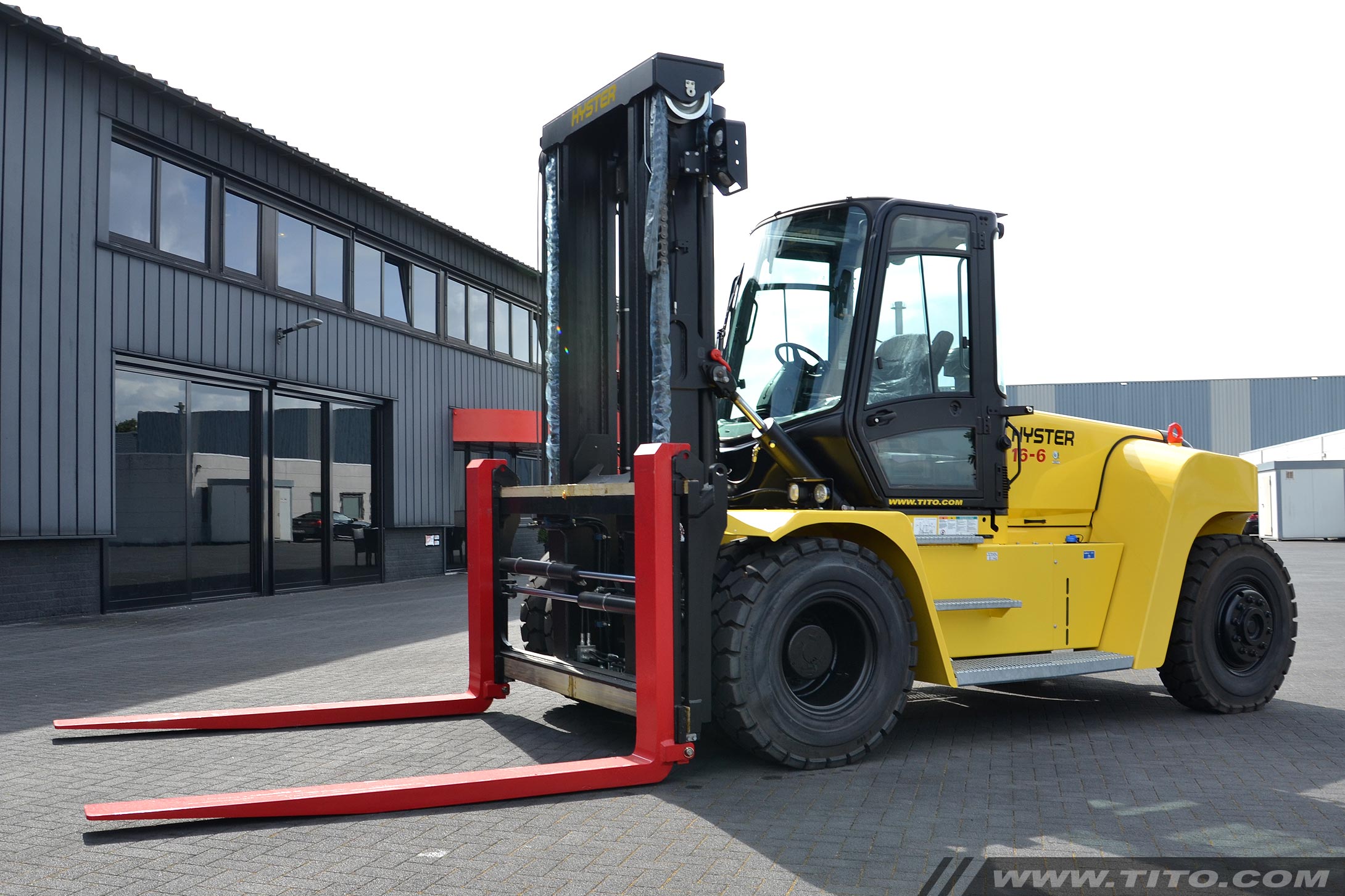 16 ton forklift for sale - Hyster H16XM-6 / H360HD2